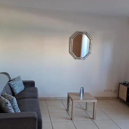 Grand Front De Climatise-piscine-parking- Juan Les Pins * أنتيب