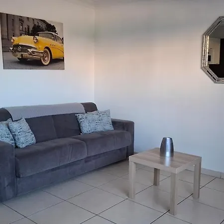 شقة Grand Front De Climatise-piscine-parking- Juan Les Pins