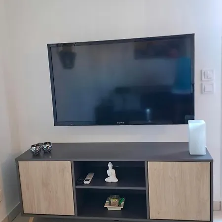 Grand Front De Climatise-piscine-parking- Juan Les Pins Апартаменты