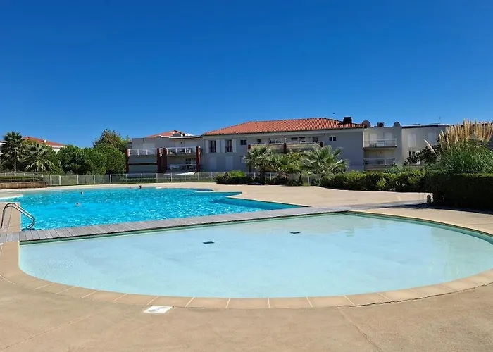 Grand Front De Climatise-piscine-parking- Juan Les Pins Antibes